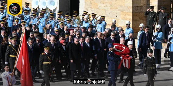 Erdoğan başkanlığındaki devlet erkanı Anıtkabir’i ziyaret etti