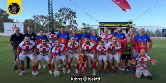 Esentepe’de yeni futbol sahası hizmete girdi