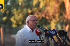 “Bu üç küçük Türk köyünde 52 yıl önce bir soykırım yaşanmıştır. Katliam ve savaş suçu işlenmiştir ancak cezasız kalmıştır” - Görsel Dizayn