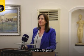 CTP Girne’de kitle toplantısı düzenledi - Görsel Dizayn