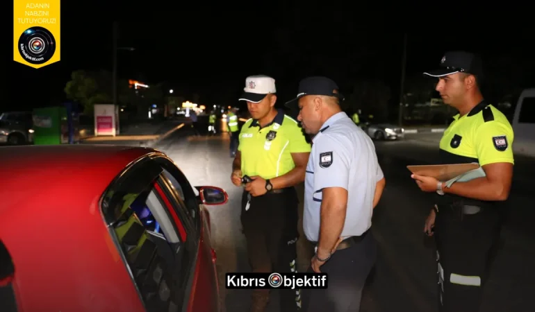 Ülke genelindeki trafik denetimlerinde bin 362 sürücüye yasal işlem uygulandı - Görsel Dizayn