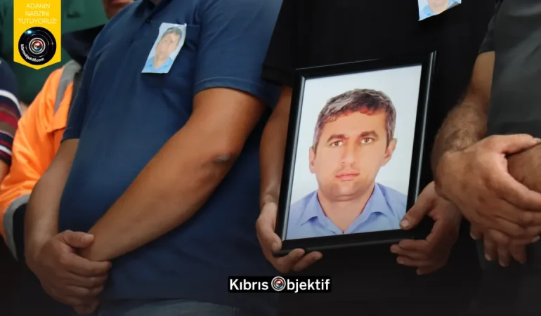 Girne’de geminin batması sonucu hayatını kaybeden 2 kişinin cenazeleri Hatay’da defnedildi - Görsel Dizayn