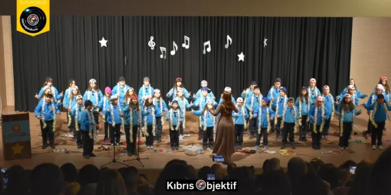 Dr. Suat Günsel Devlet İlkokulu’ndan “Yeni Yıla Hoş Geldin” konseri