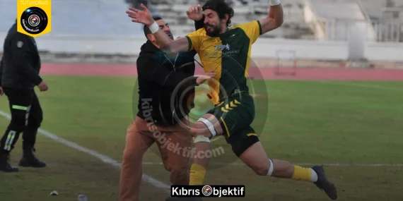 GG-MTG Maçı Sonrası Saha Karıştı!
