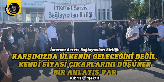 İnternet Servis Sağlayıcıları Birliği, Başbakanlık önünde açıklama yaptı
