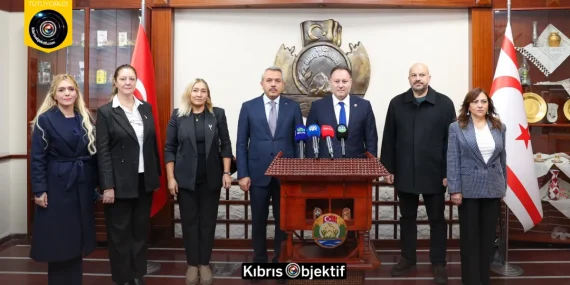 Öztürkler: Kıbrıs Türk halkının geleceği, Türkiye ile omuz omuza ilerlemekten geçiyor