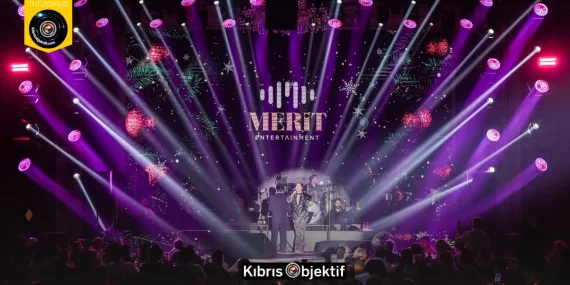 Sibel Can yeni yılı sahnede karşıladı