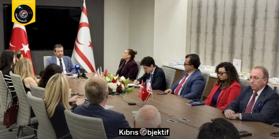 Ertuğruloğlu, Washington’da Kıbrıslı Türkler ve öğrencilerle bir araya geldi
