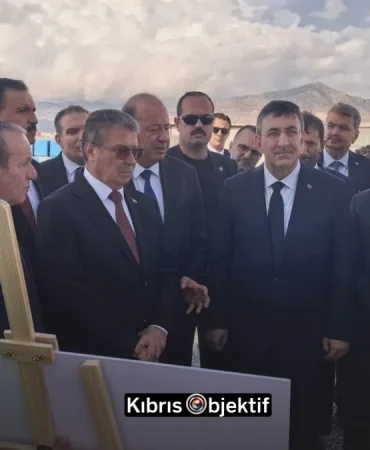 Üstel Ve Yılmaz Yeni Lefkoşa Hastanesi Şantiyesini Gezdi - Görsel Dizayn