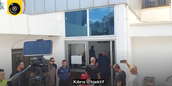 EL-SEN GREVİNİN ÜÇÜNCÜ GÜNÜNDE KIB-TEK YÖNETİMİ İLE SENDİKA HEYETİ GÖRÜŞÜYOR