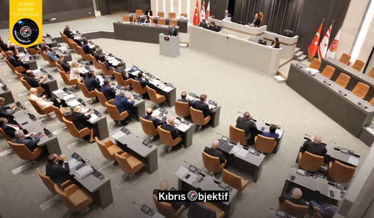 Meclis Genel Kurulu, Genel Seçimlerin 6 Aralık’ta Yerel Seçimlerle Birlikte Yapılmasını Onayladı - Görsel Dizayn