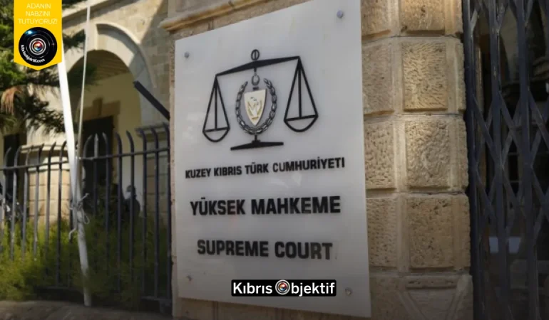 YÜKSEK MAHKEMEMERYEM GEZİCİ ALEYHİNE MAHKEME AVLUSUNDA BAĞIRMAK UYGUNSUZ TAVIR VE HAREKET SUÇLAMASIYLA DAVA GETİRİLDİ - Görsel Dizayn