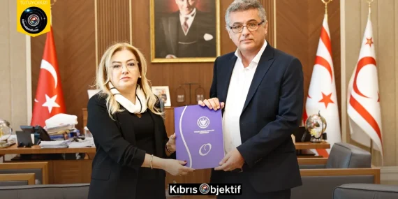OMBUDSMAN İLKAN VAROL, 41’İNCİ DÖNEM RAPORUNU CUMHURBAŞKANI ERHÜRMAN’A SUNDU