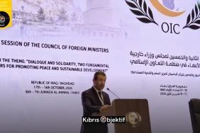 ERTUĞRULOĞLU BAĞDAT’TA İİT ÜYELERİNE SESLENDİ“HAKSIZ İZOLASYONLARI SONA ERDİRMEK İÇİN SOMUT ADIMLAR ATIN” - Görsel Dizayn