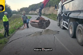 Polis sürücüleri uyardı… Kantara’da yolunda düşen kaya nedeniyle çökme meydana geldi - Görsel Dizayn