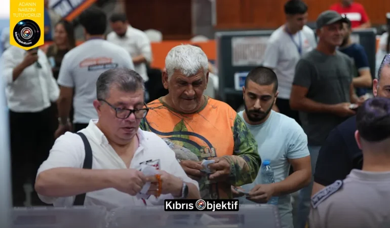 UBP’NİN MİLLETVEKİLİ ADAY BELİRLEME VE SIRALAMA SEÇİMİNDE OY VERME İŞLEMİ SÜRÜYOR - Görsel Dizayn